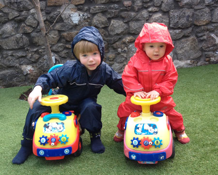 Meike's children in Regatta puddle suits